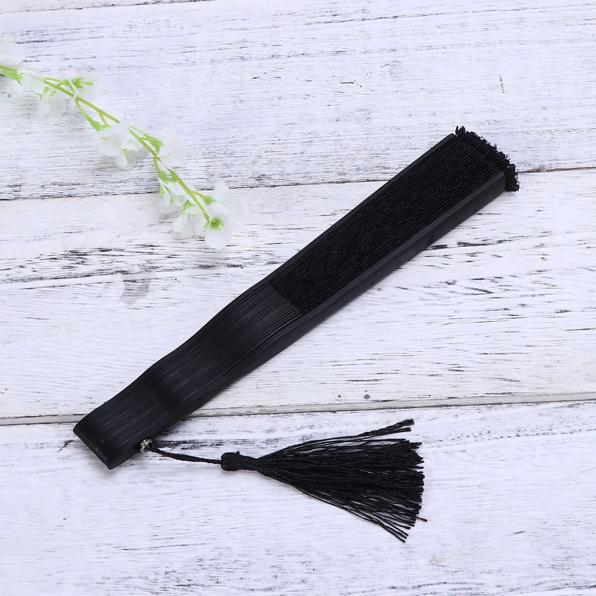 

Lace Folding Fan Vintage Cotton Bamboo Hand Fan For Women Wedding Home Decor Dance Stage Accessory Fans Decorative Summer
