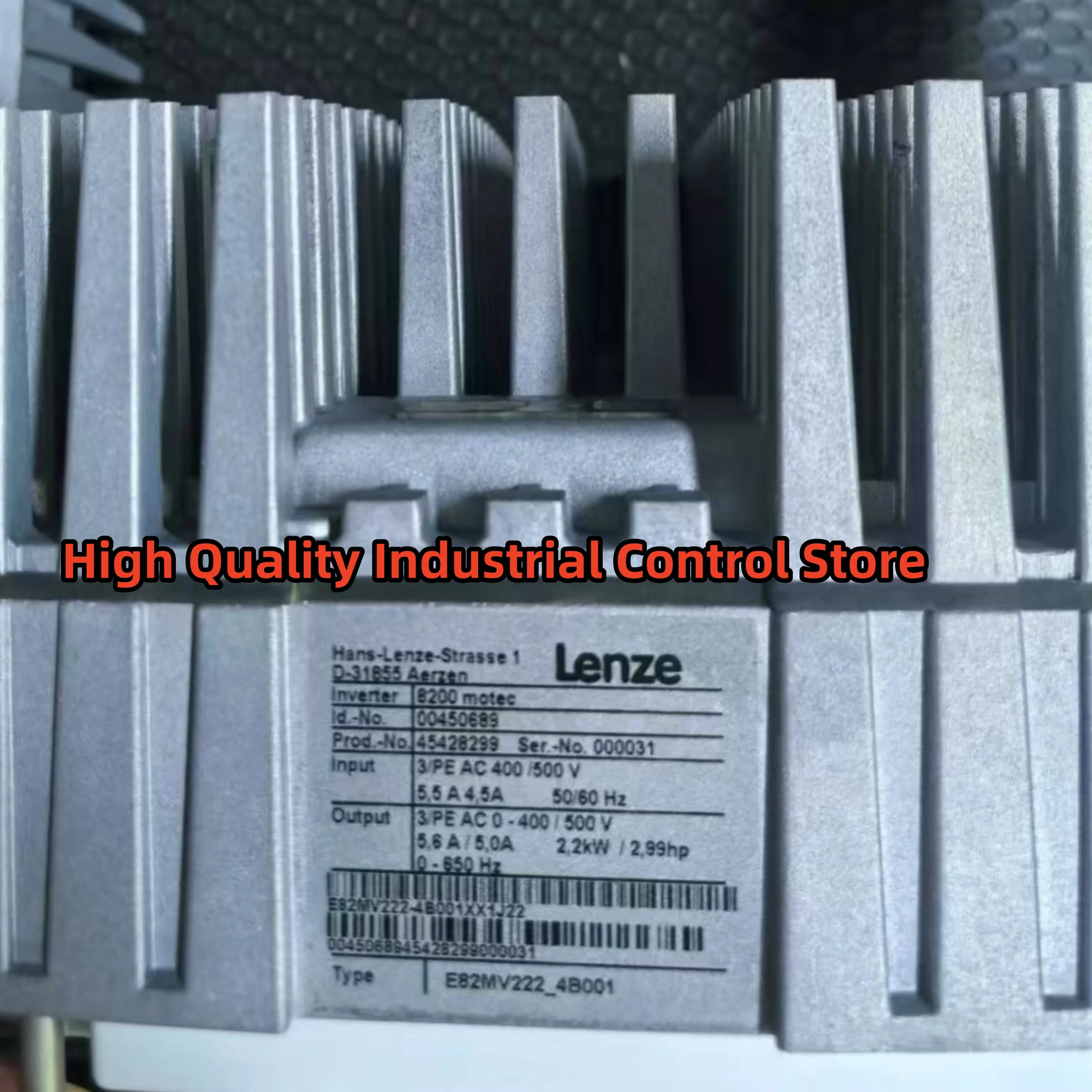 E82MV222-4B001 E82MV222-4B151 Frequentieomvormer nieuwe originele