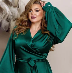 Emerald Green V-Neck Floor Length Maid Of Honor Gown Elegant Long Sleeve Maxi Dresses Bridesmaid Dress Plus Size Women