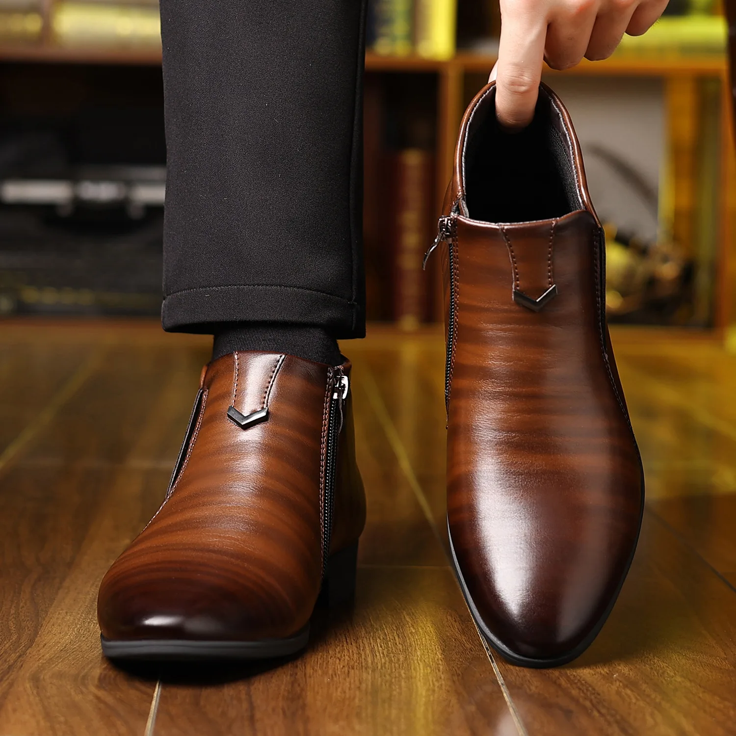 Men Ankle Boots Luxury High-top Men Leather Shoes High Quality Non-Slip Motorcycle Boots Fashion Zipper Men Boots 2025