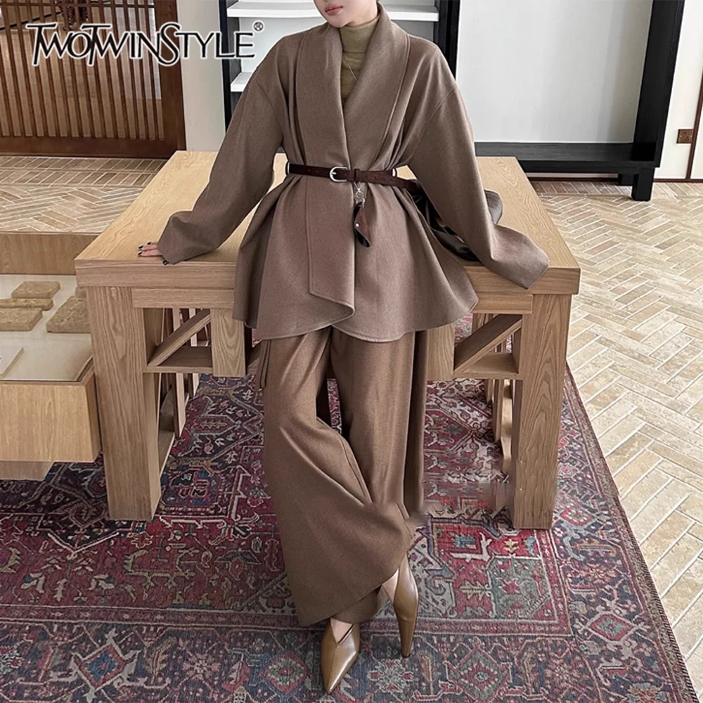 

TWOTWINSTYLE однотонная куртка с поясом женская с v-образным вырезом и длинным рукавом свободные нежные интеллектуальные женские куртки осенняя мода новинка