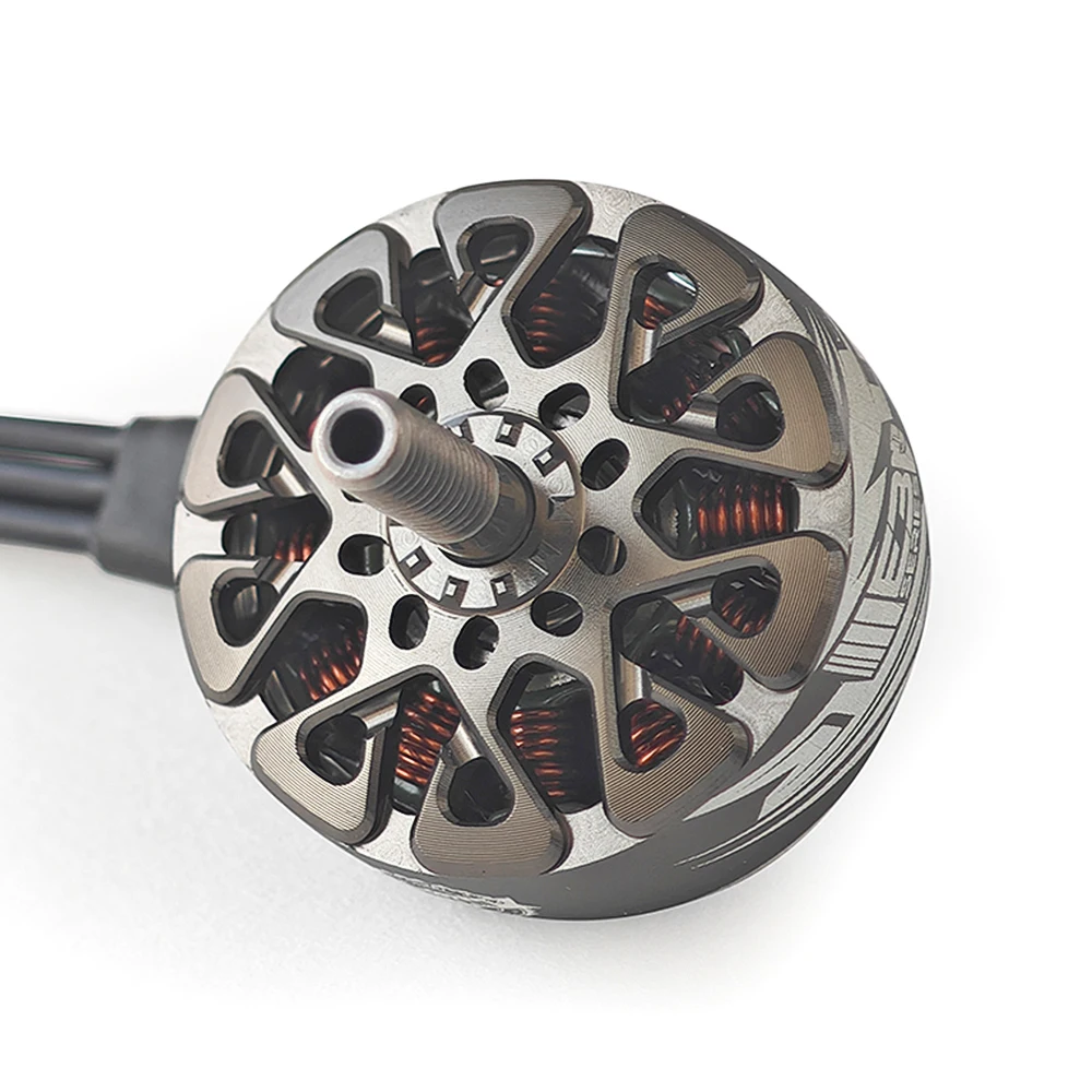 EMAX ECOIII 2207 1700KV/ 1900KV/ 2400KV 3-6S Brushless Motor Compatible 5-5.5inch Propellers for 5inch RC FPV Racing Drone thumbnail 5