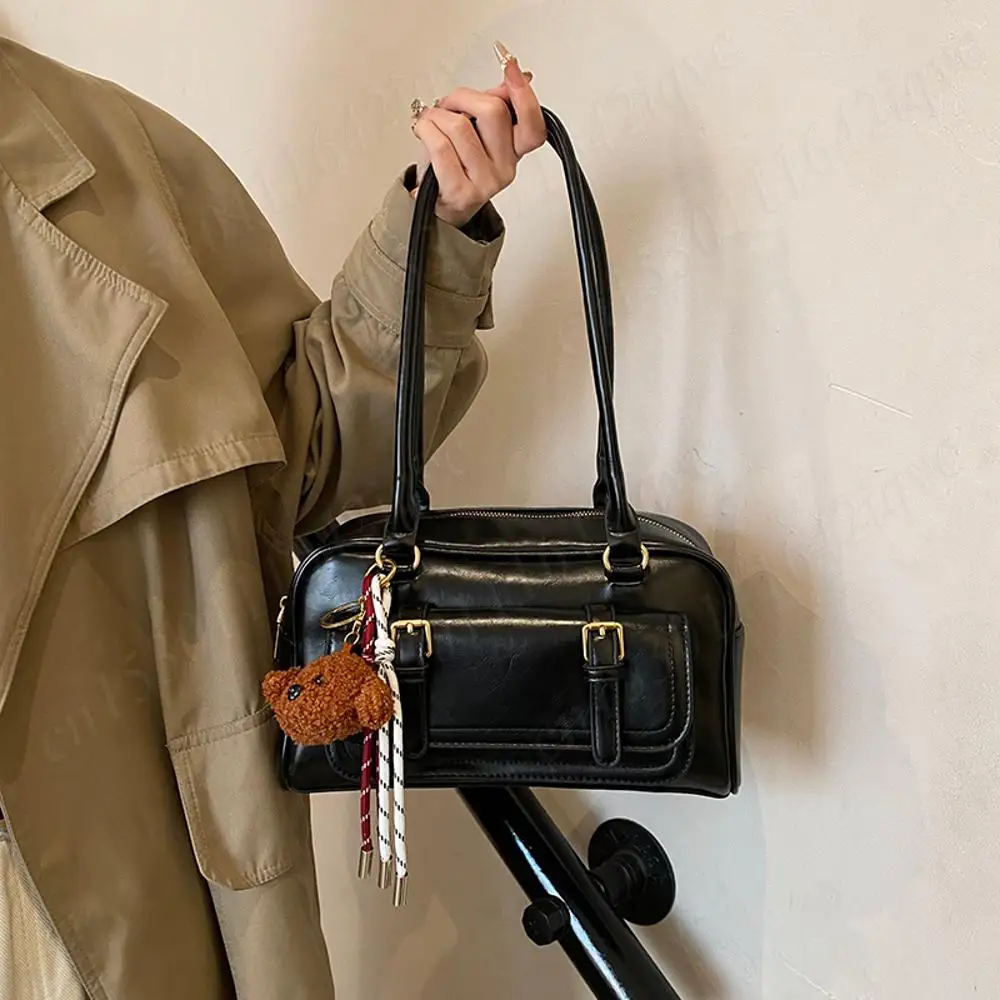 

Retro PU Shoulder Bag Korean Underarm Pouch Y2K Tote Handbag Large Capacity Top-Handle Bags Bowling Pillow Bag Causal Armpit Bag