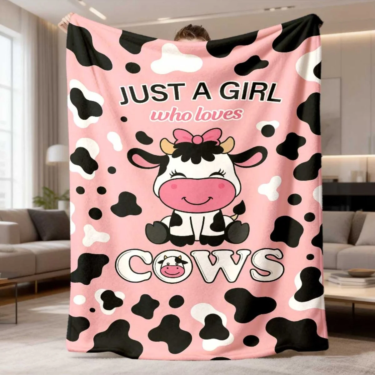 2026 New Arrival Flannel Blanket 1pc Soft Flannel Cow Blanket for Women & Girls Cozy Allseason Throw with Playful Cow Design, Ma