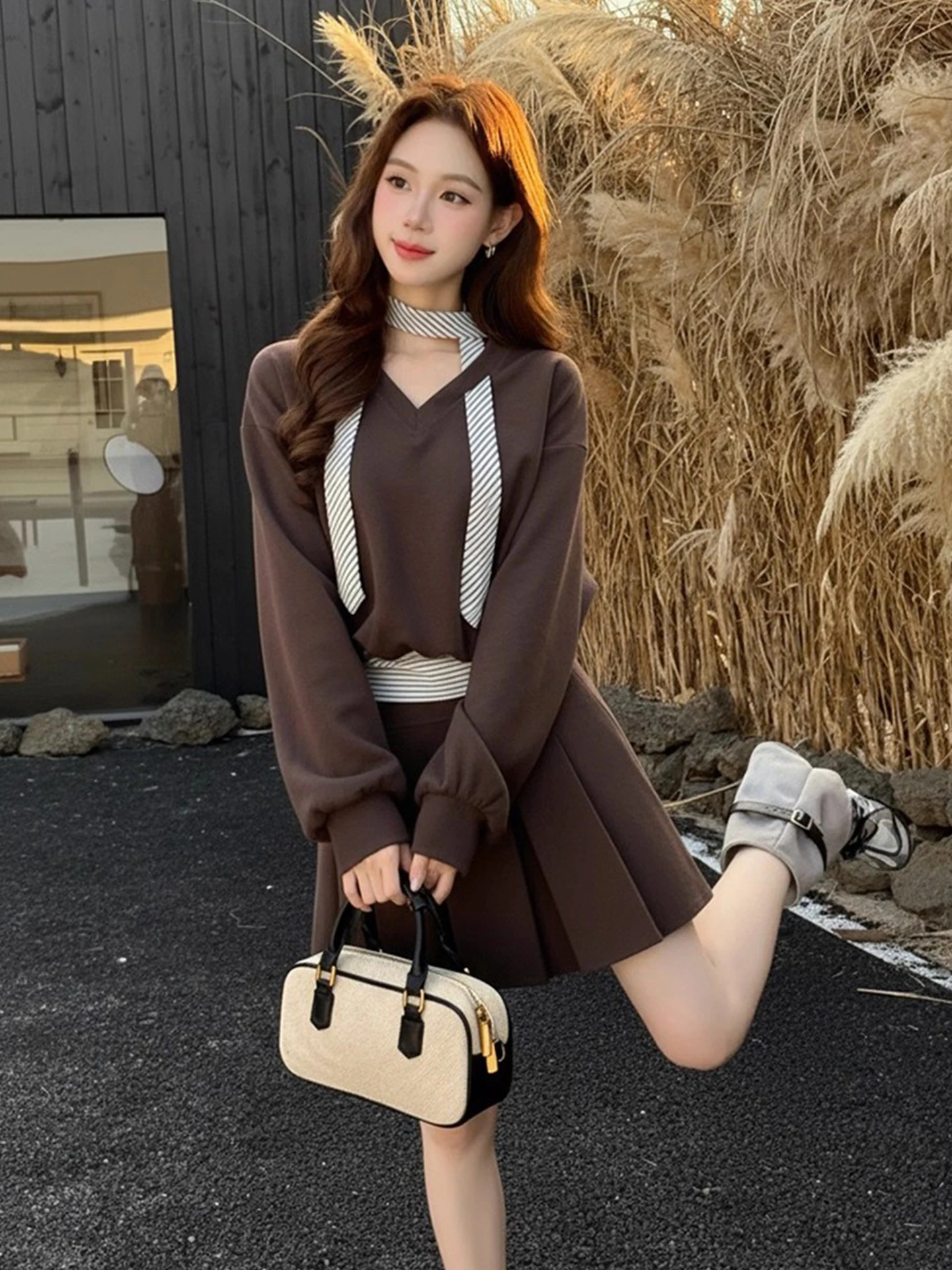 

Casual Stripe Patchwork Women's Set High Waist Pleated Skirt f Body Sweater Autumn New Sle Two Piece Set ort Sve Lo...