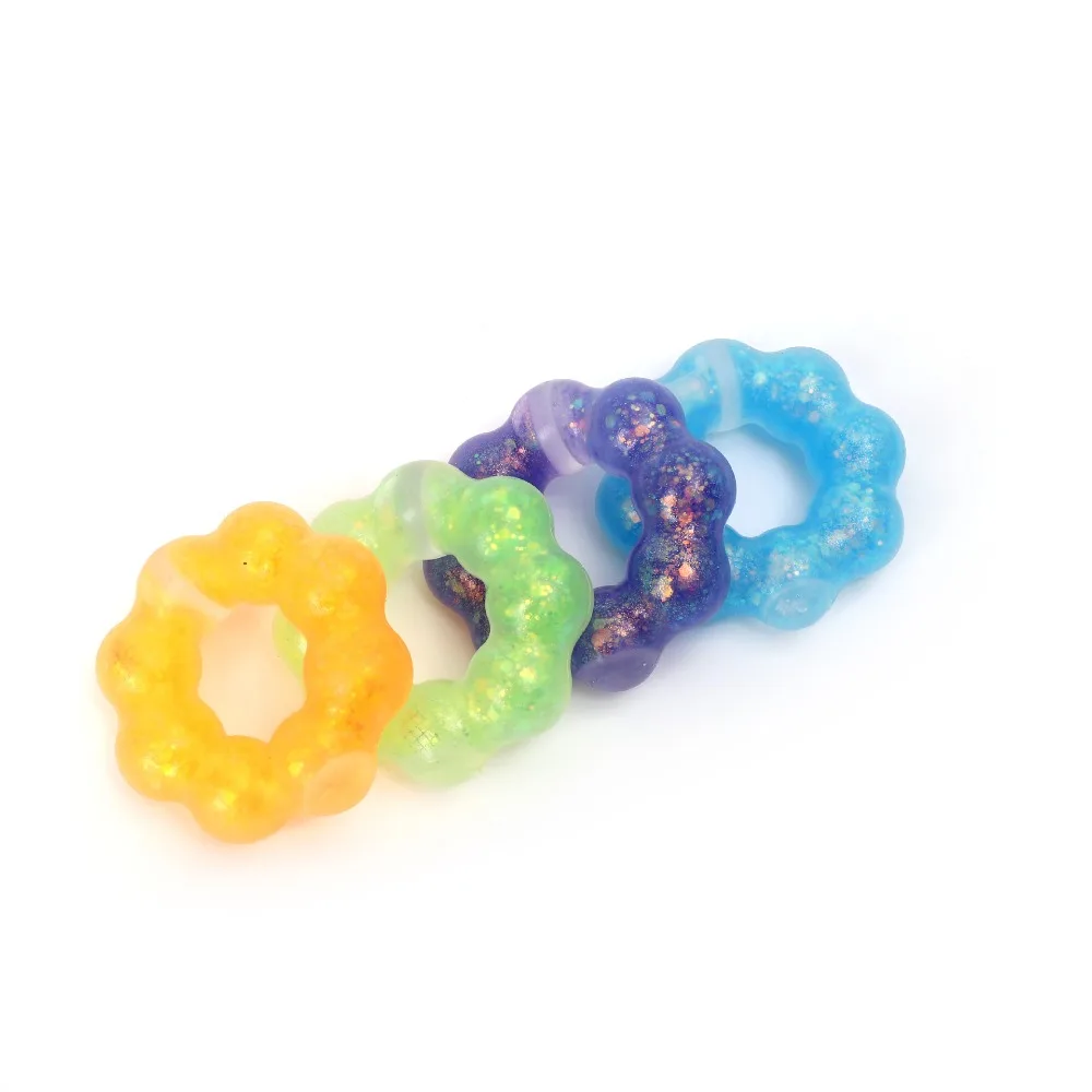 Tragbare TPR Transparent Donut Ringförmige Dekompression Farbe Armband Squeeze Ball Widerstandsfähigkeit Release Spielzeug