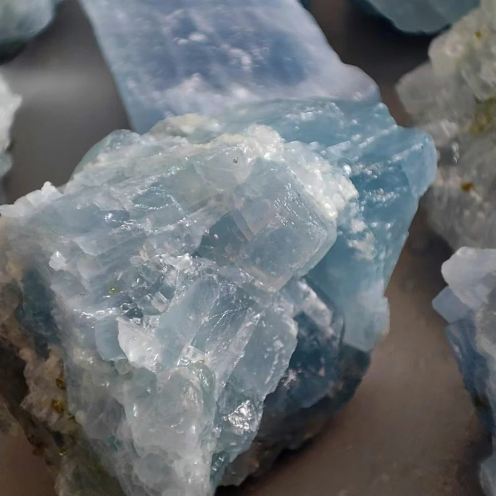 Natural Blue Calcite Stone Raw Stone Quartz Crystal Rock Healing Reiki Mineral Aquarium Home Room Decoration Fengshui Stone