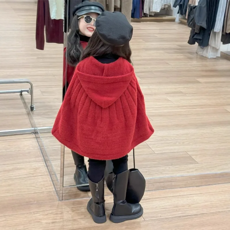 

Накидка для девочек, осень-зима 2021, модная милая новогодняя рождественская красная свободная пушистая накидка с капюшоном в корейском стиле, пальто