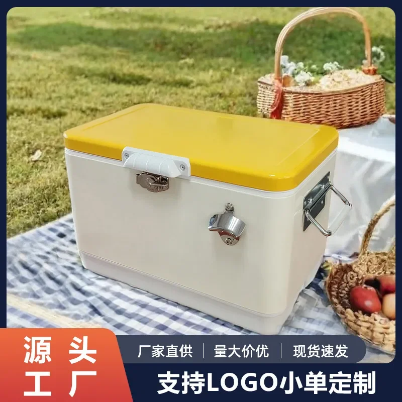 Elevate your beverage service with this stunning 30L retro incubator metal ice bucket. Designed to blend vintage charm with
