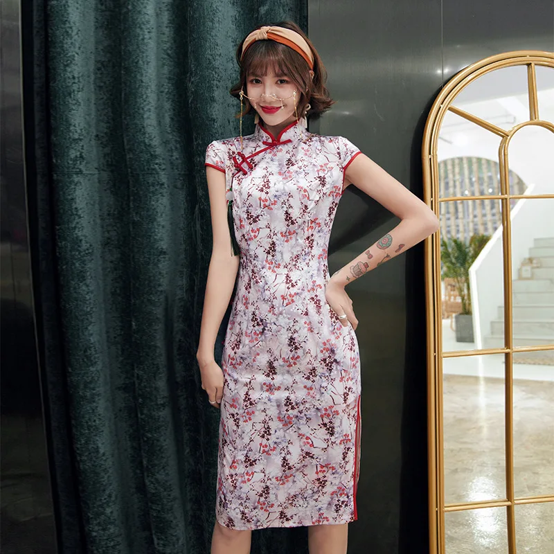 

2023 Women Green Pink Cheongsam Short Sleeve Vintage Dress Fashion Party Costumes Plus Size Floral Mid Long Qipao S To 4XL