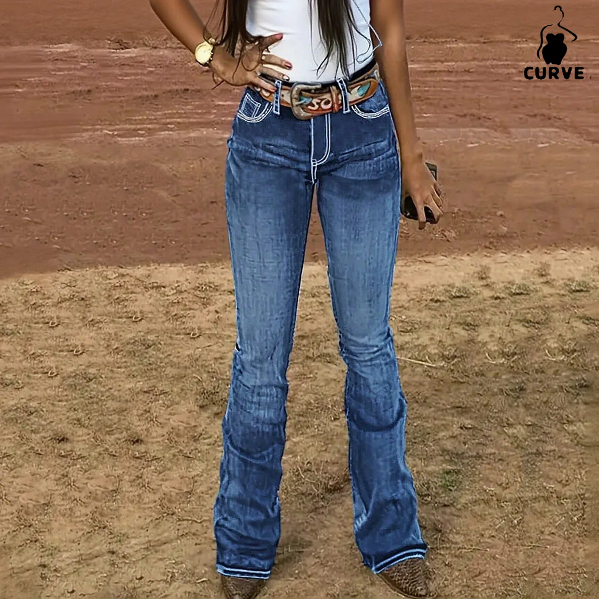 Western-Flare-Jeans für Damen in Übergröße – Pferdestickerei und Utility-Taschen