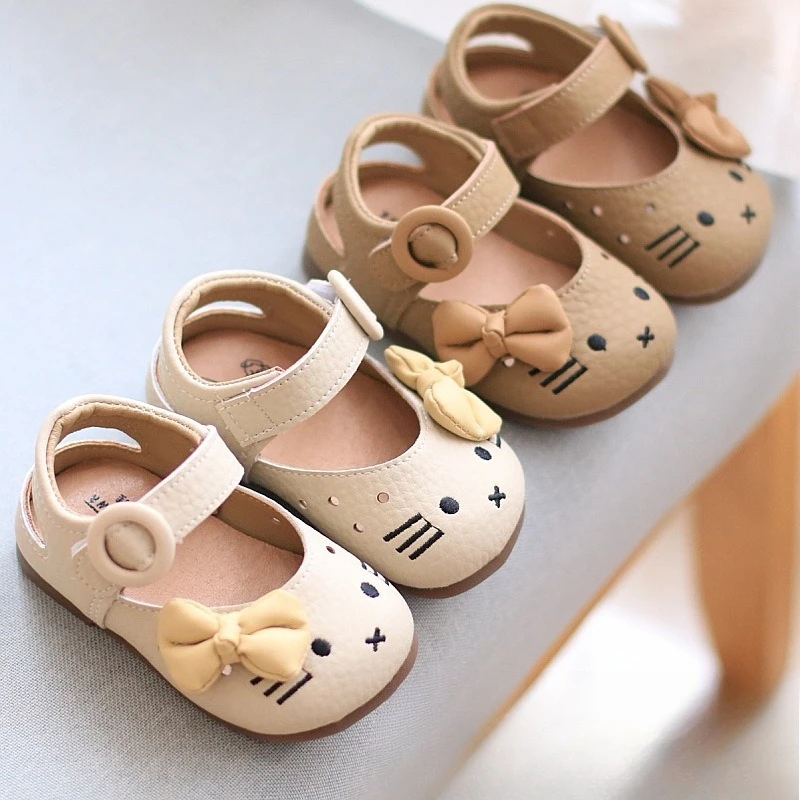 

Summer Baby Cartoon Sandals Toddler Soft-soled Sandals Little Princess Party Dress Shoes Kid Hollow-out Leather Cute Girls Shoes