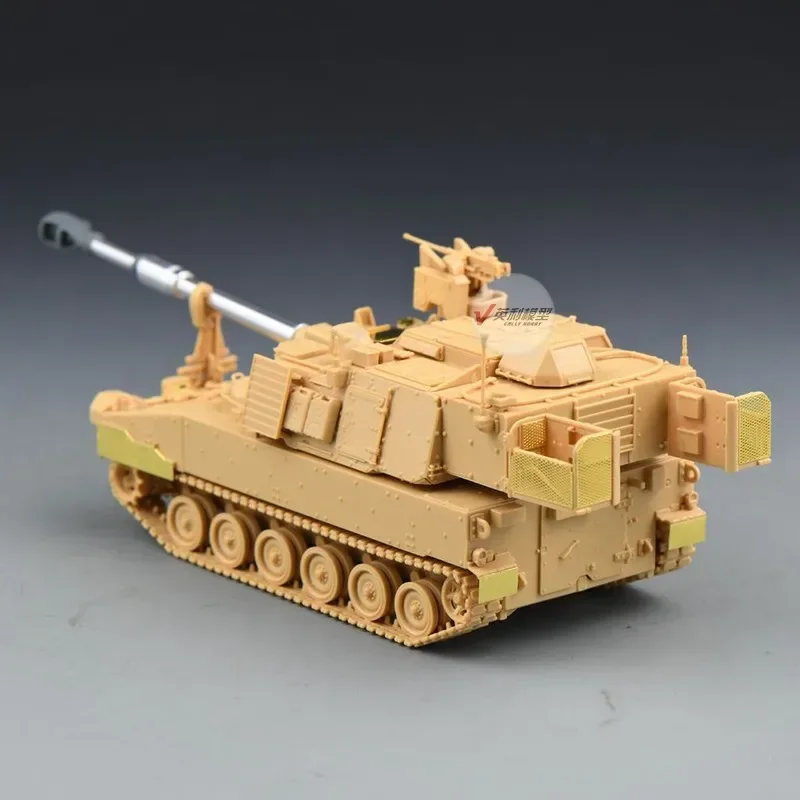 Hobbyboss FOREART 2002 Assembly Model 1/72 M19A07 for Paladin 155mm Self-propelled Howitzer Model Kits for Military Model DIY