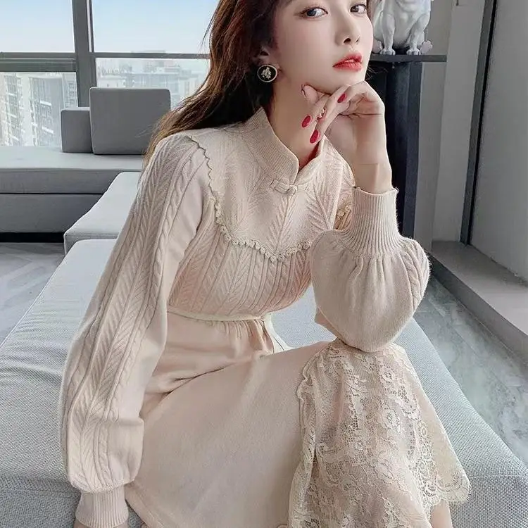 

2024 Hot Selling Women's Fashion Solid Color Ribbed Low Cut Long Sleeved V-neck Tight Fitting Dress Knitted Long E1690