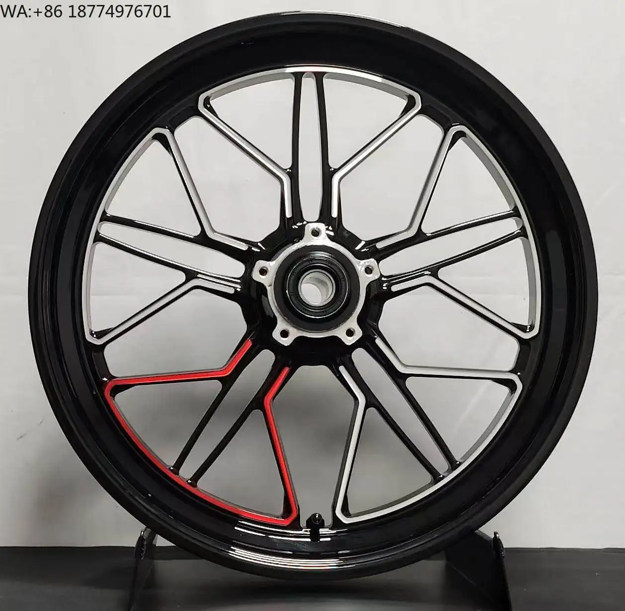 Suitable for Ducati Diavel  XDiavel Forged Wheel Hubs CNC Aluminum Custom Modified Motorcycle Parts Hub Wheel