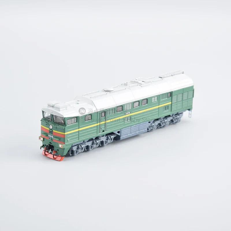 USSR 2TE116 Broad Gauge Double Diesel Locomotive 1/87 Plastic Model Original Russian Heavy Freight Trains Scale Model JLKN018