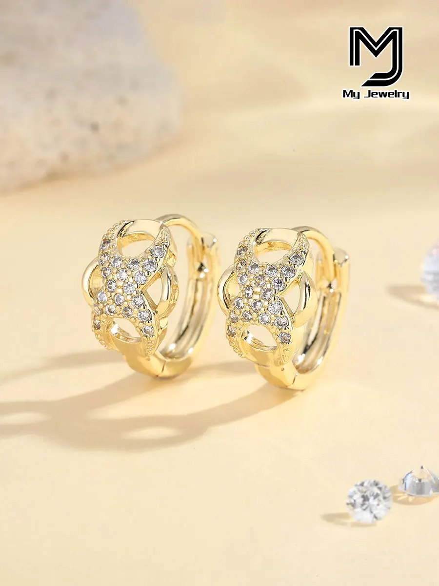 Light Luxury Fashion Minimalist Style Women's Copper Earrings with Zircon Inlay, Wuxi Line Pattern, Gold-Plated Exquisite Hoops