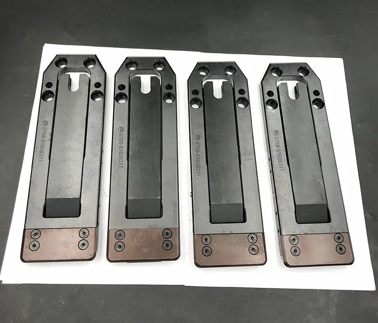 ملحقات لكمة البرج CNC، مشابك لكمة لأداة آلة Yangli