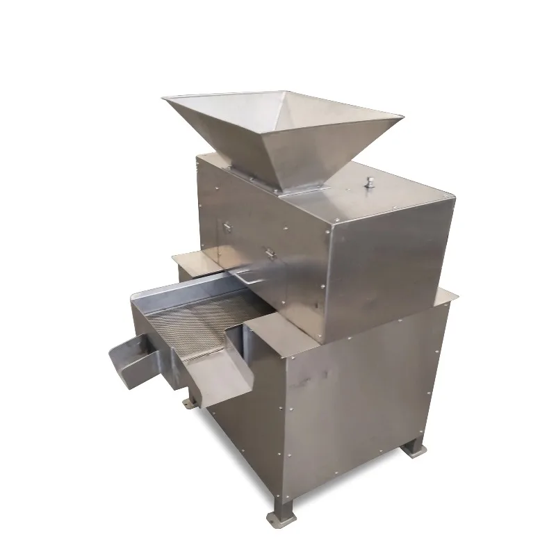 Roller type automatic juicer with motor for processing citrus fruits, new lemon orange passion fruit juicer