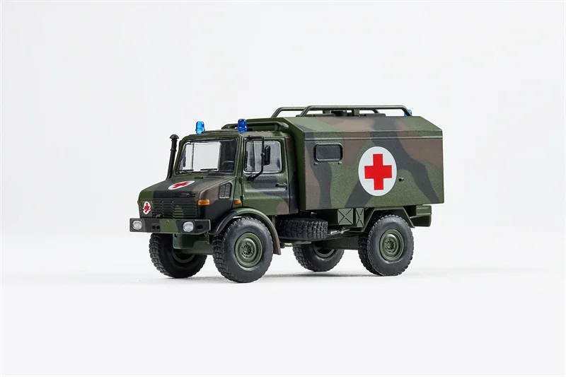 

MASDI 1:64 Unimog U1300L Model Car