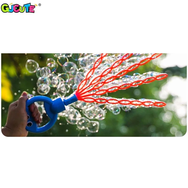 Casuale 1pc faccia sorridente bacchette a bolle 32 fori palmare Bubble Stick Blower Maker divertente sapone che soffia Bubble Tool bambini giocattolo all'aperto