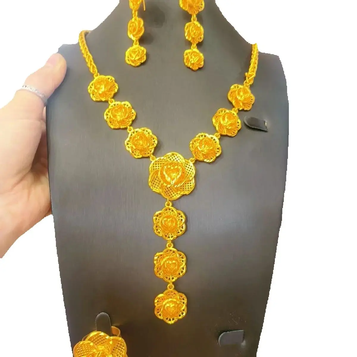 Popodion New Dubai Jewelry 24K Gold Plated Flower Necklace Ring Women\'s Earrings Fashion Jewelry Set Of Four YY10291