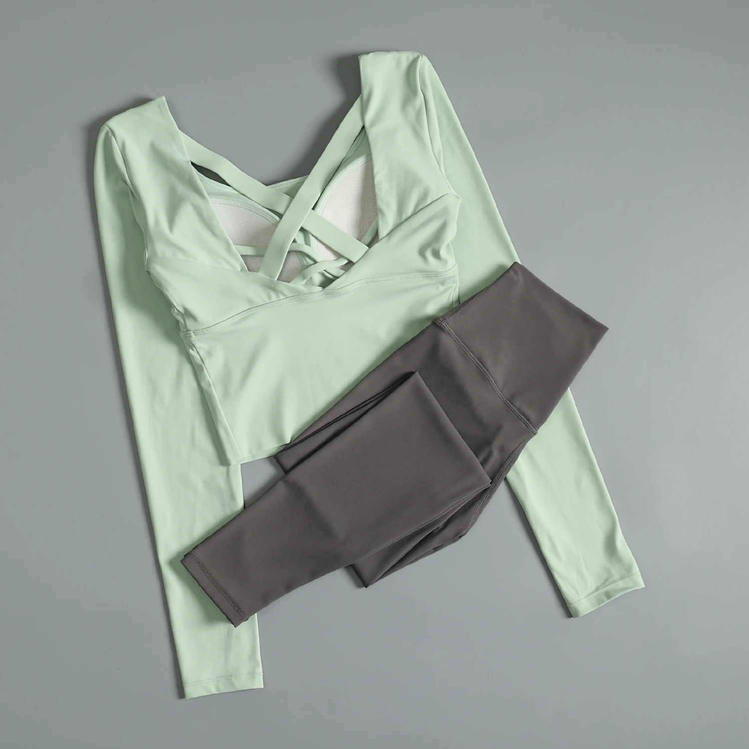 

High-end yoga suit women's beautiful gym sportswear Pilates training 2025 new autumn and winter long sleeves