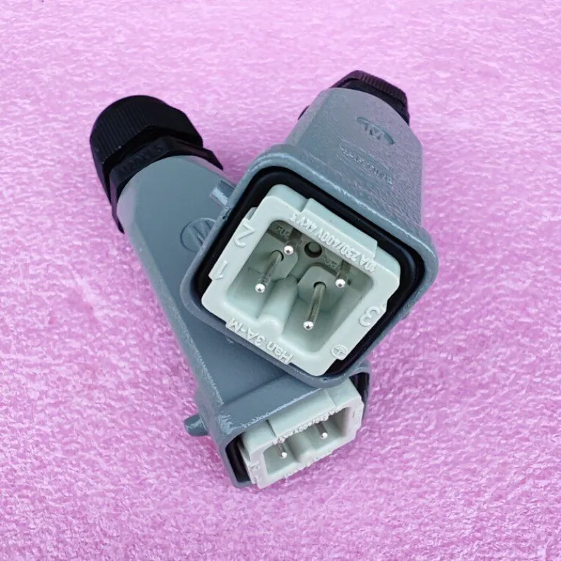 HARTING connector 09200032611 male core HAN-3A-M male core 3 + 1 pin  10A four pin