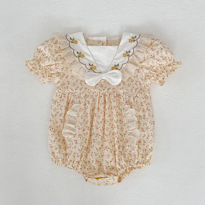 2026 Neuer Sommer 0-24M Baby Mädchen Koreanischer Stil Kurzarm-Strampler mit Aufdruck, Süßer Geburtstags-Strampler mit Schleife – Detail 3