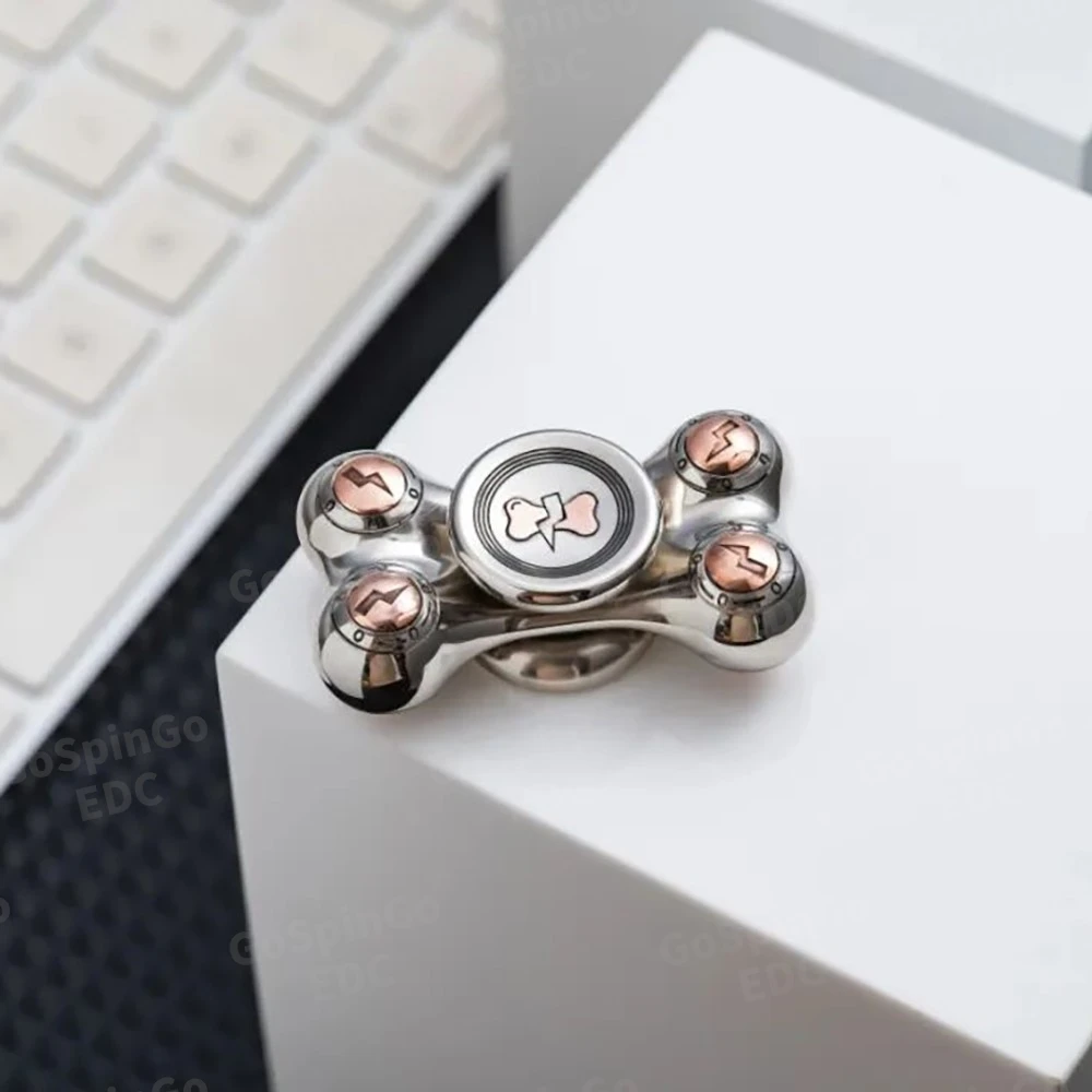 ONE BEAN & Chuck EDC تململ سبينر النحاس cupronicked شفرتين تململ سبينر ألعاب متململة للبالغين