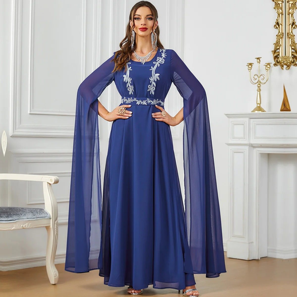 3600 new solid color oversized long sleeved Muslim robe dress