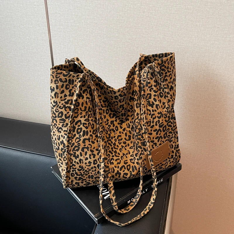 Nylon LEOPARD Large Capacity Shoulder Bags Casual Tote Bags for Women 2024 Fashion Sewing Thread Versatile Hot Sale Totalizador