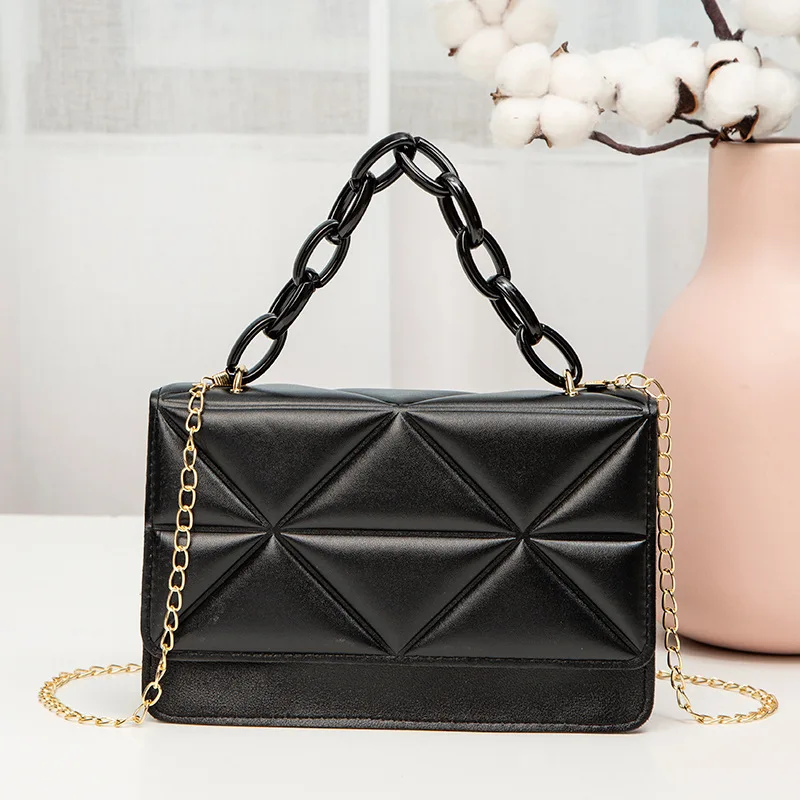 New minimalist and atmospheric triangular diamond grid embroidered chain diagonal span small square bag resin chain handbag