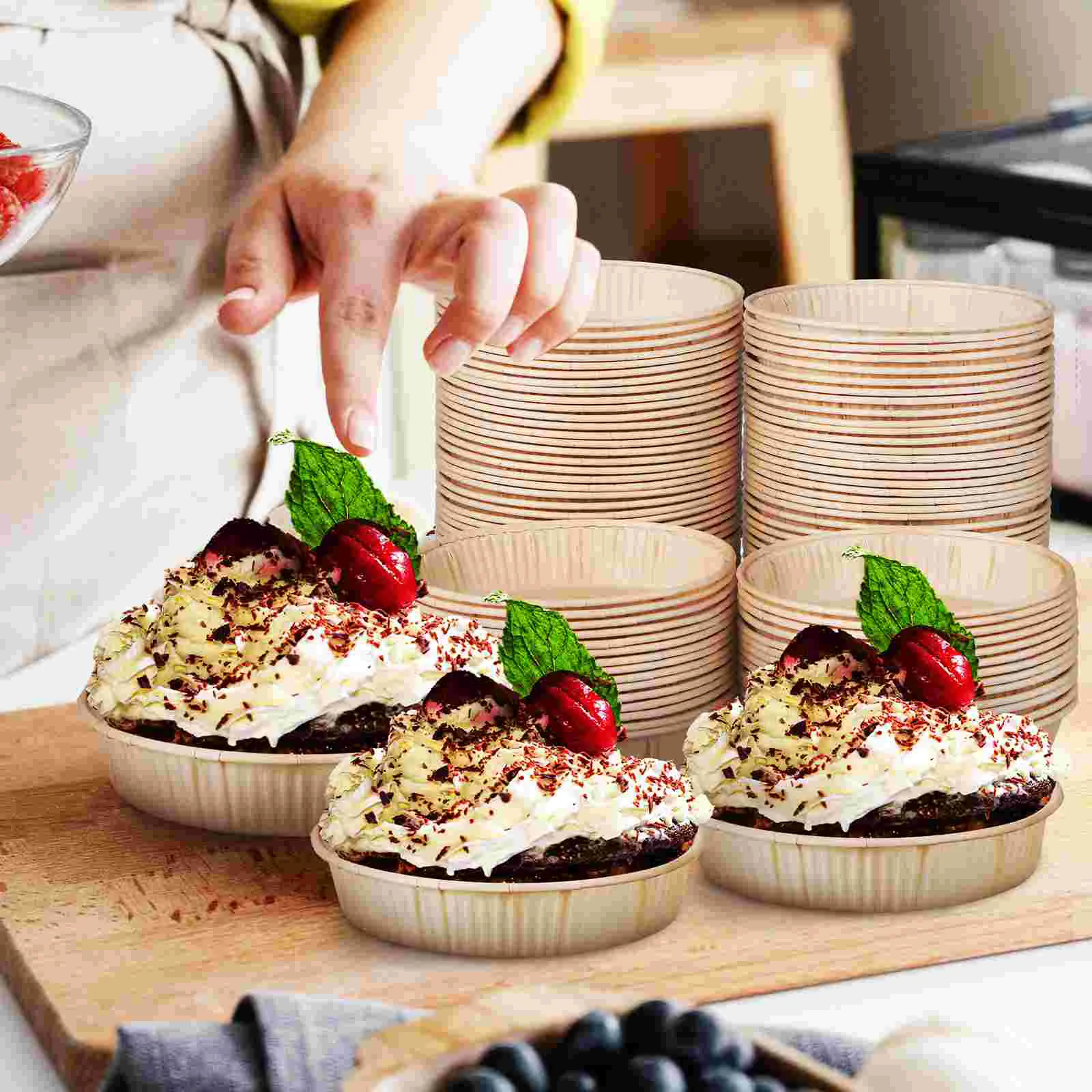 100 Pcs Baking Cake Paper Mold Tart Pans for Hardware Lampshades Container Trays Food Grade Parchment Quiche Baby Wicker