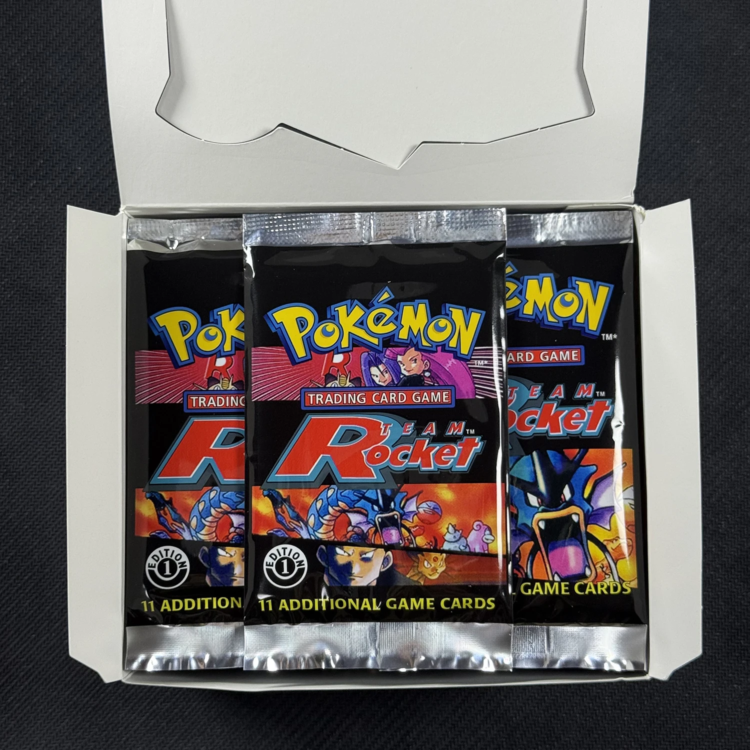 

Коллекционные карты Team Rocket: 11 карт/пакет, бустеры PTCG, прокси-карты, Dark Gyarados, Dark Charizard, Blastoise, PKM, настольная игра