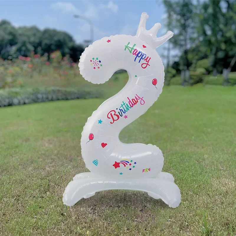 Geburtstagszahlenballon Weiß Stehend 32 Zoll Happy Birthday Bedruckter Aluminiumfolien-Geburtstagsballon mit Krone – Detail 5