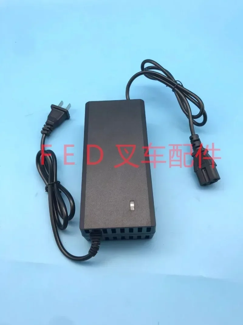 Yugong Jingyi Electric Cattle Tray Conveyor DL4810 Charger Kanglong Lithium ion Battery Charger