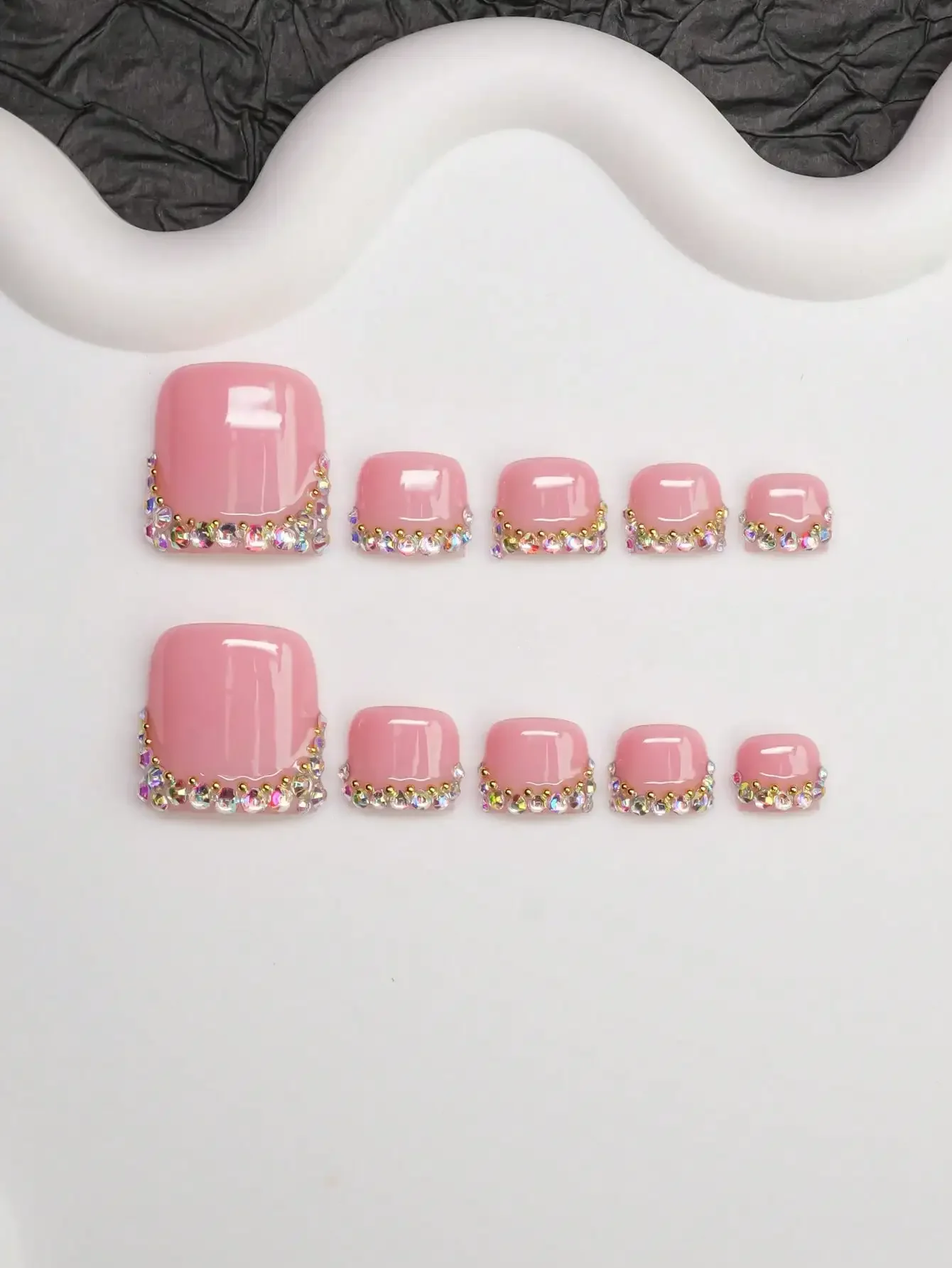 

14pcs Y2K Baddie Style Handmade Nail Stickers, Nude Color French Tip Design With Rhinestone Elements, Suitable For Party
