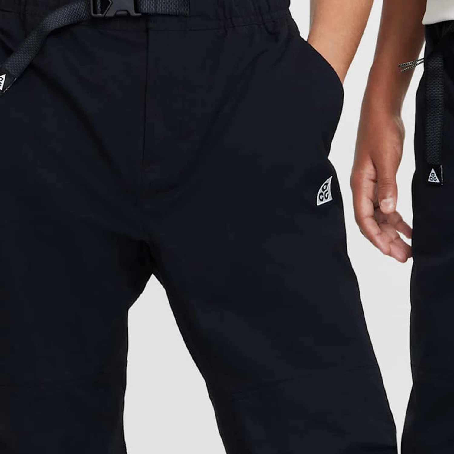 Oficjalne, autentyczne, nowe, proste, sportowe, lekkie spodnie dziecięce Nike FZ5423-010