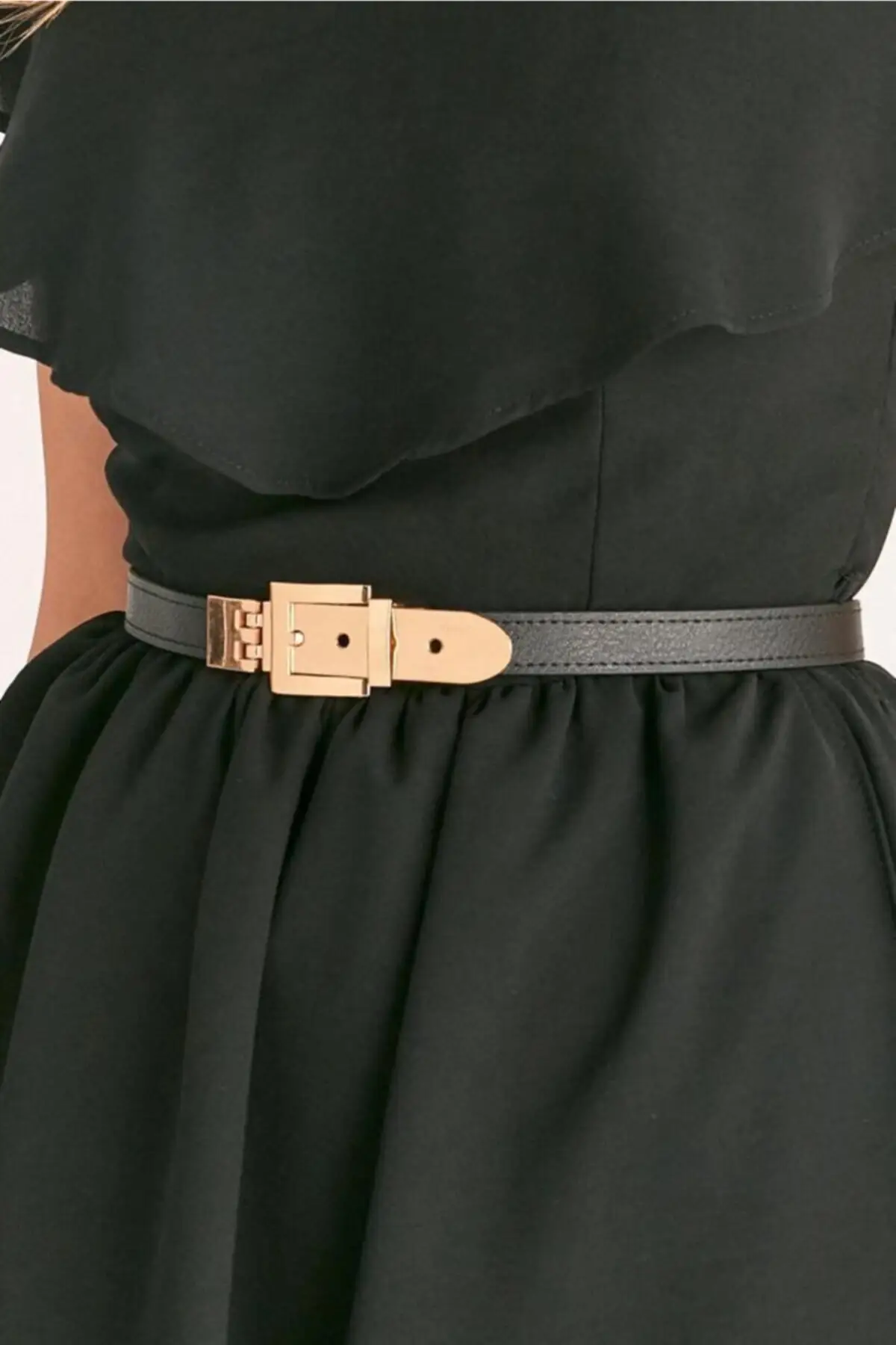 Women's Black Metal Buckle Rubber Belt Latest Trend Women's Metal Buckle Belt Artificial Leather Quality Women's Belt