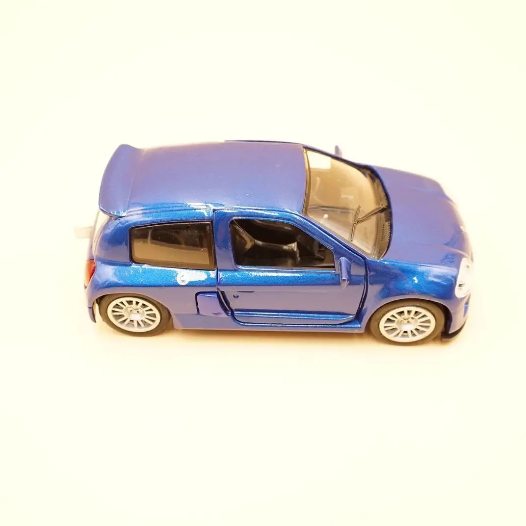 1:32 Clio V6 Alloy Car Diecasts & Toy Vehicles Car Model Miniature Scale Model Car Toys For Children