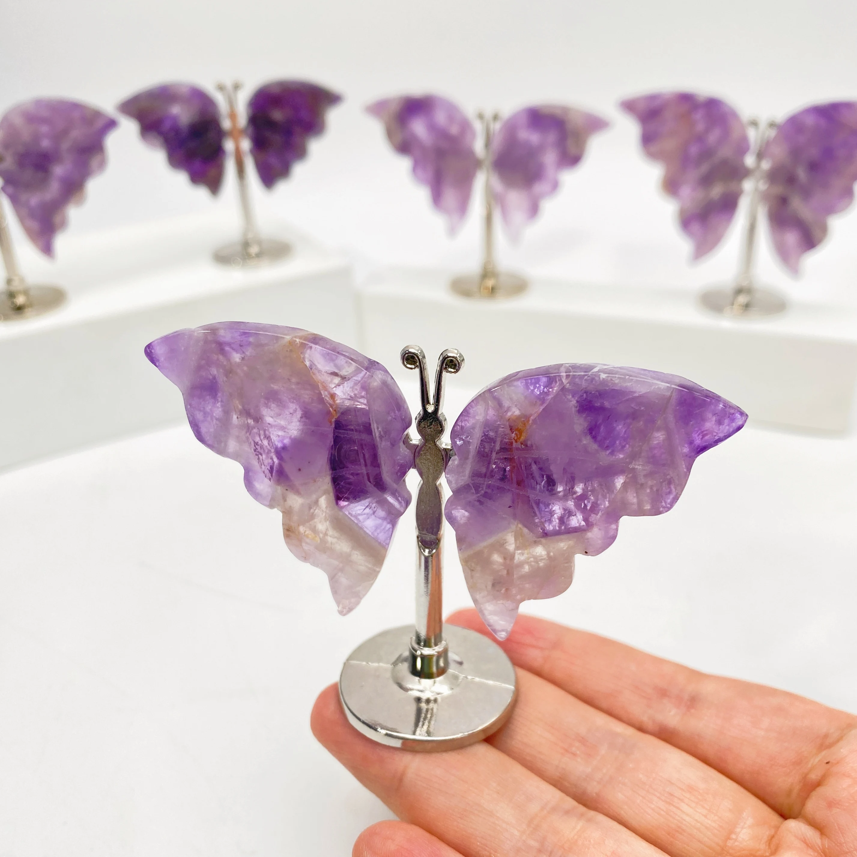 Random 1PC Natural Crystal Dream Amethyst Butterfly Carving, Stone Collections,Excellent Gift,Family And Friend Gift.