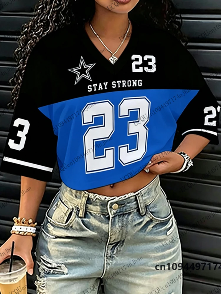 2026 Neues „Stay Strong“ Nr. 23 Print T-Shirt für Damen, Sommer, Kurzarm, Sexy Crop Top, Fußballtrikot, Y2k V-Ausschnitt Tees, Sport-Oberteile – Detail 9