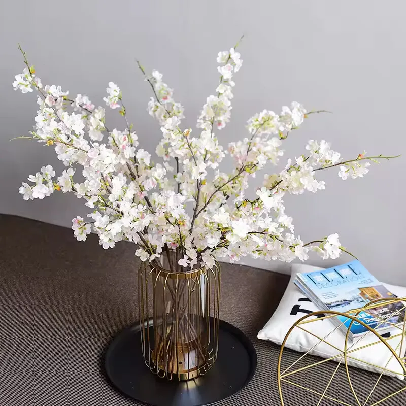 

White artificial cherry blossom branches Four-pronged silk flowers Home decoration/wedding arch/channel flower arrangement