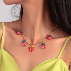 Fashion Strawberry Pendants Necklace for Women Simple Chain Fruit Necklace Girsl Party Holiday Jewelry Gifts