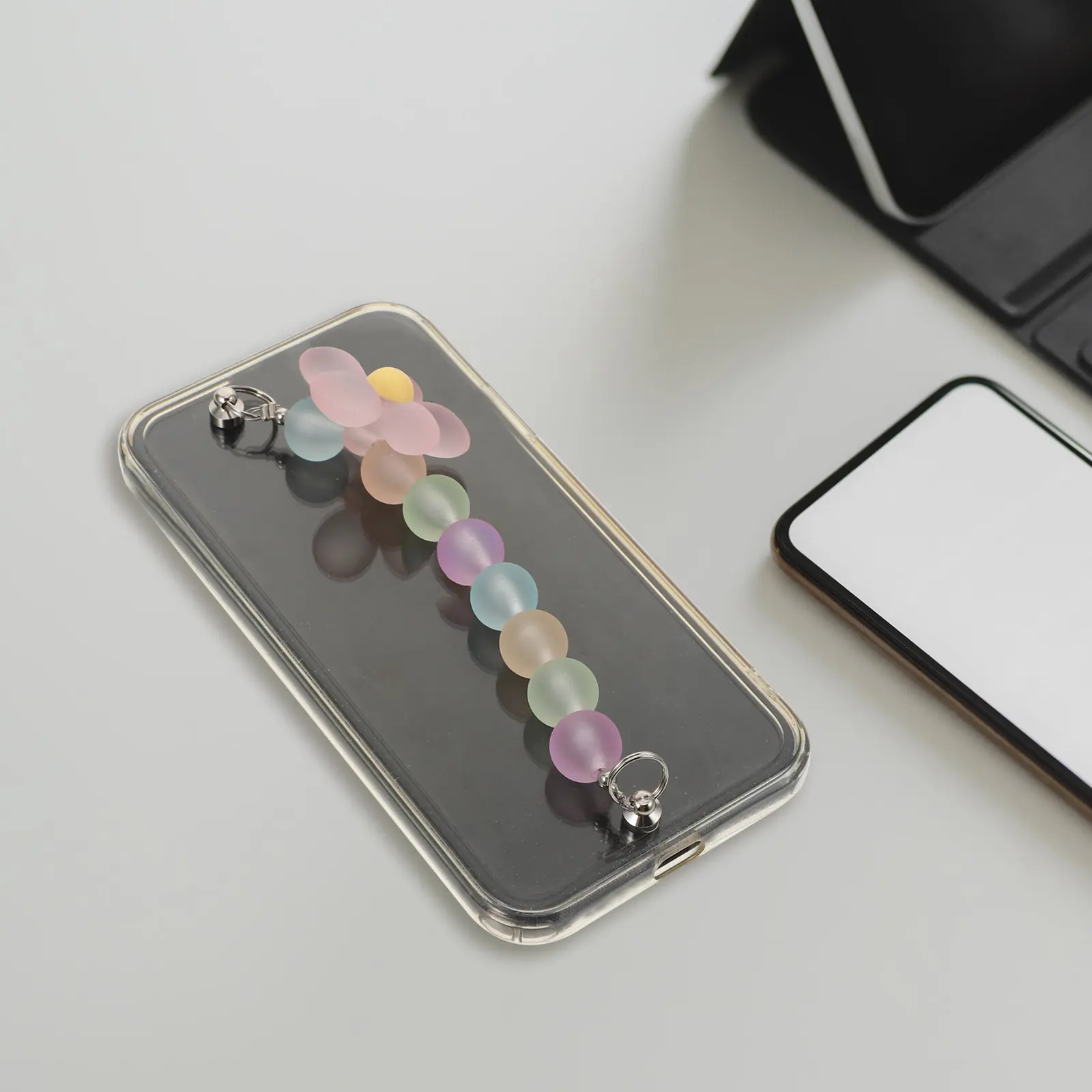 1Pcs Pink Decorative Anti-Lost Phone Lanyard Beaded Bracelet Strap for Smartphone Back Ornament Hand-Held Security Rope Mobile