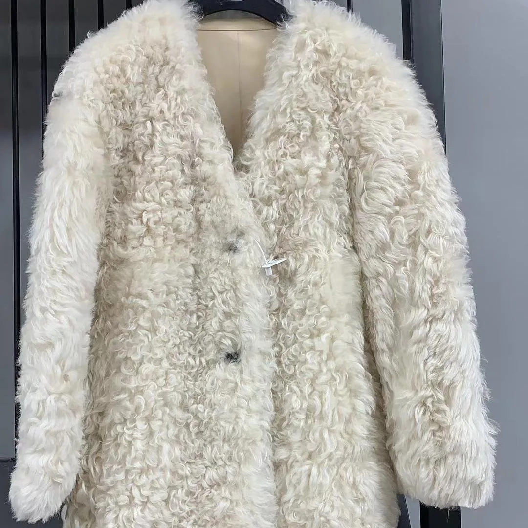 Cappotto di pelliccia di lana vera di vendita calda Moda nuove donne Abbigliamento Cappotto di pelliccia vera autunno e inverno di alta qualità