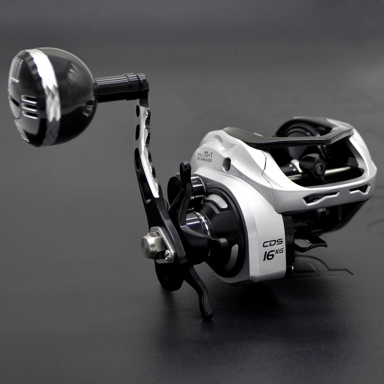 CAMEKOON Bahamut 400 Baitcasting Reel High Line Capacity Jigging Fishing Wheel Light Carbon Body 10+1 Ball Bearings Casting Coil