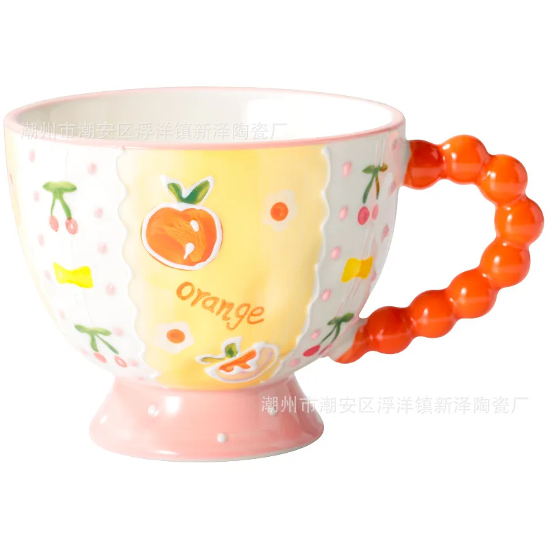 Dolce tazza di ceramica dipinta a mano Simpatico cartone animato Maniglia Colazione Latte Tazza di acqua Bottiglia di tazza per la casa Regali di moda per ragazze