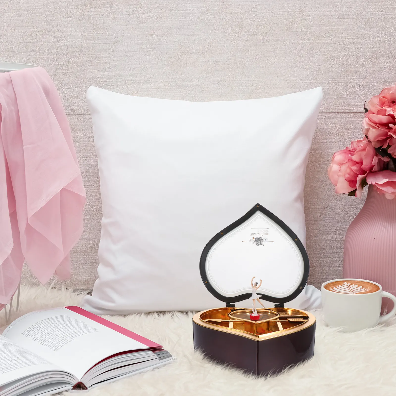 

Креативная музыкальная шкатулка в форме сердца с танцующей балериной для хранения мелких украшений и декора